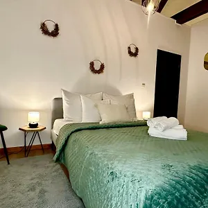 Luxury By Rikas Apartment Antwerpen